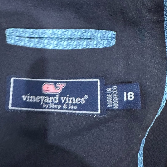 Vineyard Vines Wool Navy Blazer with Gold Buttons - Picture 2 of 9
